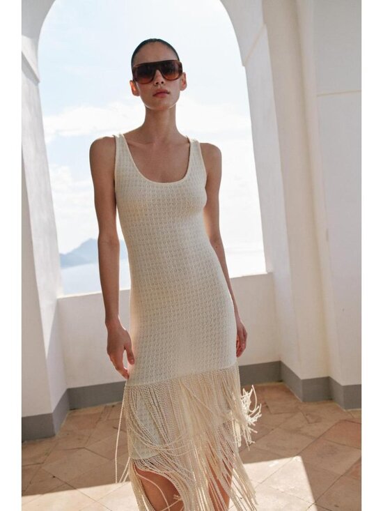 Zara Dresses & Skirts - ZARA TEXTURED FRINGED DRESS